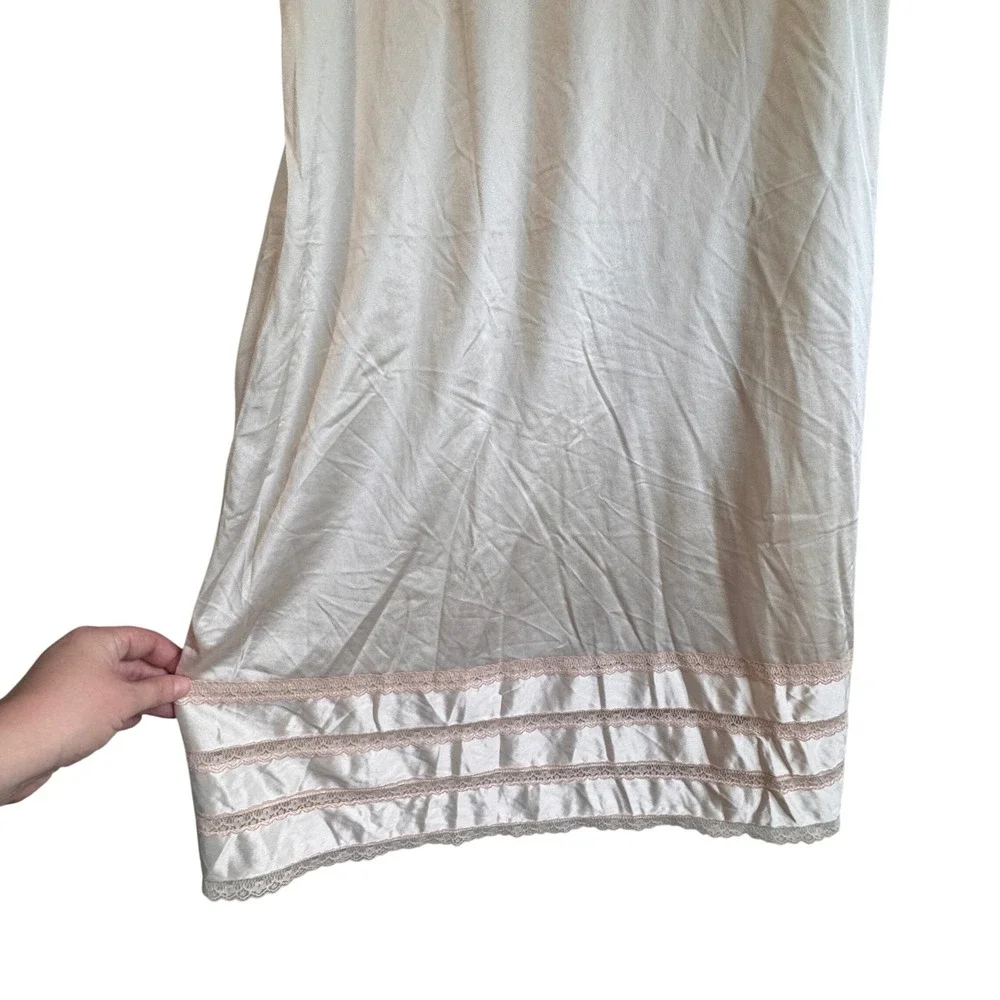 VTG 90s Slip Dress Women‎ Medium Ivory Lace Trim Silky Coquette Bridal Feminine
